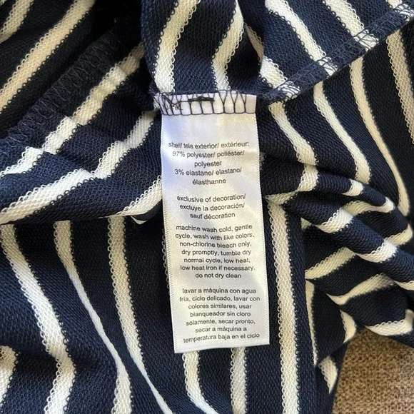 New Nautica Brand Dress with Pockets Size Medium in Navy and White - Picture 12 of 14